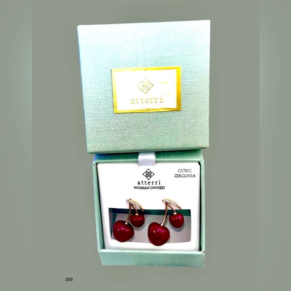 *new* Red Cherry Earrings Gold Accents - Picture 1 of 7